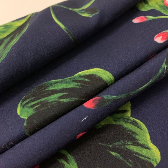 Eloquii Plus Size Katy Ankle Work Pants in Navy and Pink Floral - Picture 5 of 12